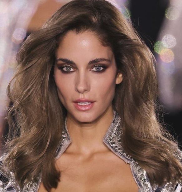 &#x394;&#x3BF;&#x3CD;&#x3BA;&#x3B9;&#x3C3;&#x3C3;&#x3B1; &#x39D;&#x3BF;&#x3BC;&#x3B9;&#x3BA;&#x3BF;&#x3CD; | &#x3A4;&#x3BF; &#x3B5;&#x3BD;&#x3C4;&#x3C5;&#x3C0;&#x3C9;&#x3C3;&#x3B9;&#x3B1;&#x3BA;&#x3CC; beauty look &#x3C4;&#x3B7;&#x3C2; &#x3C3;&#x3C4;&#x3BF; Le D&#xE9;fil&#xE9; &#x3C4;&#x3B7;&#x3C2; L&#x2019;&#x39F;r&#xE9;al Paris