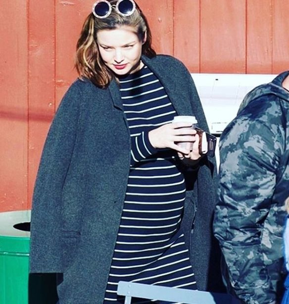 Miranda Kerr | &#x39D;&#x3AD;&#x3B1; &#x3B5;&#x3BC;&#x3C6;&#x3AC;&#x3BD;&#x3B9;&#x3C3;&#x3B7; &#x3BC;&#x3B5; &#x3C6;&#x3BF;&#x3C5;&#x3C3;&#x3BA;&#x3C9;&#x3BC;&#x3AD;&#x3BD;&#x3B7; &#x3BA;&#x3BF;&#x3B9;&#x3BB;&#x3B9;&#x3AC;!