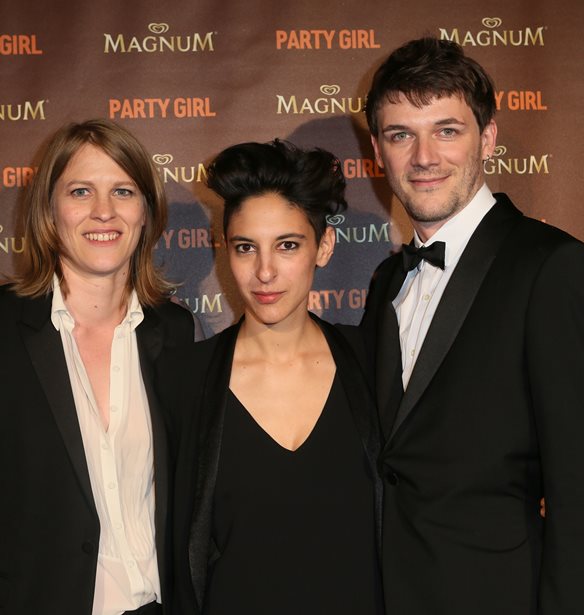 Samuel Theis | &#x39F; &#x3B7;&#x3B8;&#x3BF;&#x3C0;&#x3BF;&#x3B9;&#x3CC;&#x3C2; &#x3B1;&#x3C0;&#x3CC; &#x3C4;&#x3B7;&#x3BD; &quot;&#x391;&#x3BD;&#x3B1;&#x3C4;&#x3BF;&#x3BC;&#x3AF;&#x3B1; &#x3BC;&#x3AF;&#x3B1;&#x3C2; &#x3C0;&#x3C4;&#x3CE;&#x3C3;&#x3B7;&#x3C2;&quot; &#x3BA;&#x3B1;&#x3C4;&#x3B7;&#x3B3;&#x3BF;&#x3C1;&#x3B5;&#x3AF;&#x3C4;&#x3B1;&#x3B9; &#x3B3;&#x3B9;&#x3B1; &#x3B2;&#x3B9;&#x3B1;&#x3C3;&#x3BC;&#x3CC; &#x3C3;&#x3C5;&#x3BD;&#x3B1;&#x3B4;&#x3AD;&#x3BB;&#x3C6;&#x3BF;&#x3C5; &#x3C4;&#x3BF;&#x3C5;