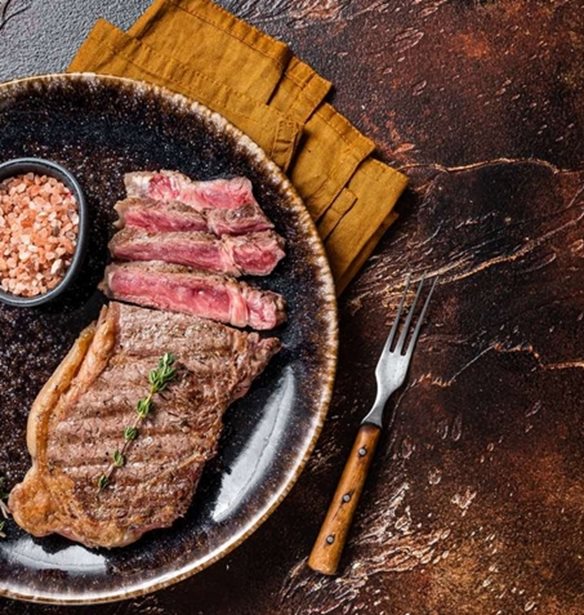 Tasty Awards 2024 x Esquire | &#x395;&#x3BA;&#x3B5;&#x3AF; &#x3C0;&#x3BF;&#x3C5; &#x3C4;&#x3C1;&#x3CE;&#x3BC;&#x3B5; &#x3C0;&#x3C1;&#x3B1;&#x3B3;&#x3BC;&#x3B1;&#x3C4;&#x3B9;&#x3BA;&#x3AC; &#x3BA;&#x3B1;&#x3BB;&#x3CC; &#x3BA;&#x3C1;&#x3AD;&#x3B1;&#x3C2;