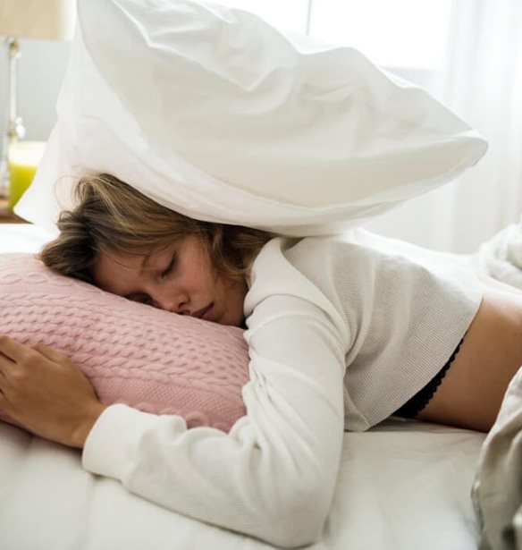 Hangover: Πώς δεν θα το πάθουμε αλλά και πώς θα συνέλθουμε πιο γρήγορα