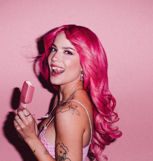 Pink hair | 8 celebrities &#x3C0;&#x3BF;&#x3C5; &#x3B8;&#x3B1; &#x3C3;&#x3B5; &#x3C0;&#x3B5;&#x3AF;&#x3C3;&#x3BF;&#x3C5;&#x3BD; &#x3BD;&#x3B1; &#x3C5;&#x3B9;&#x3BF;&#x3B8;&#x3B5;&#x3C4;&#x3AE;&#x3C3;&#x3B5;&#x3B9;&#x3C2; &#x3C4;&#x3B7;&#x3BD; &#x3C4;&#x3AC;&#x3C3;&#x3B7;