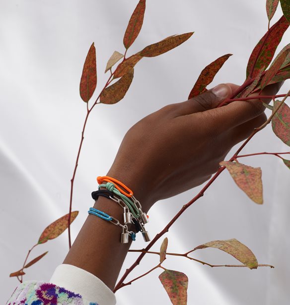 Louis Vuitton for UNICEF: &#x39C;&#x3AF;&#x3B1; &#x3C3;&#x3C5;&#x3BB;&#x3BB;&#x3BF;&#x3B3;&#x3AE; &#x3B3;&#x3B9;&#x3B1; &#x3BA;&#x3B1;&#x3BB;&#x3CC; &#x3C3;&#x3BA;&#x3BF;&#x3C0;&#x3CC;