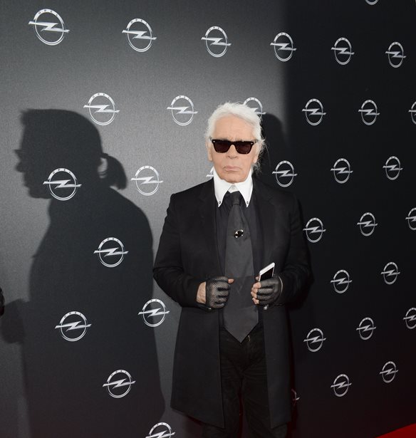 &#x3A4;&#x3BF; extravagant &#x3C0;&#x3AC;&#x3C1;&#x3C4;&#x3B9; &#x3C4;&#x3B7;&#x3C2; Choupette, &#x3C4;&#x3B7;&#x3C2; &#x3BB;&#x3B1;&#x3C4;&#x3C1;&#x3B5;&#x3BC;&#x3AD;&#x3BD;&#x3B7;&#x3C2; &#x3B3;&#x3AC;&#x3C4;&#x3B1;&#x3C2; &#x3C4;&#x3BF;&#x3C5; Karl Lagerfeld