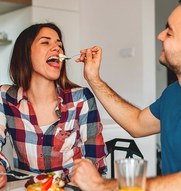 Πώς (και γιατί) να βγάλεις τη ζάχαρη από τη ζωή σου