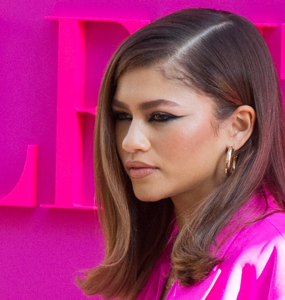The perfect combo | &#x397; &#x3B1;&#x3B3;&#x3B1;&#x3C0;&#x3B7;&#x3BC;&#x3AD;&#x3BD;&#x3B7; &#x3BC;&#x3AC;&#x3C3;&#x3BA;&#x3B1;&#x3C1;&#x3B1; &#x3C4;&#x3B7;&#x3C2; Zendaya &#x3C7;&#x3B1;&#x3C1;&#x3AF;&#x3B6;&#x3B5;&#x3B9; &#x3B8;&#x3B5;&#x3B1;&#x3BC;&#x3B1;&#x3C4;&#x3B9;&#x3BA;&#x3AD;&#x3C2; &#x3B2;&#x3BB;&#x3B5;&#x3C6;&#x3B1;&#x3C1;&#x3AF;&#x3B4;&#x3B5;&#x3C2;
