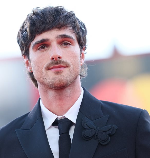 Jacob Elordi | &#x397; &#x3B1;&#x3BB;&#x3BB;&#x3B1;&#x3B3;&#x3AE; &#x3C3;&#x3C4;&#x3B7;&#x3BD; &#x3B5;&#x3BC;&#x3C6;&#x3AC;&#x3BD;&#x3B9;&#x3C3;&#x3AE; &#x3C4;&#x3BF;&#x3C5; &#x3C0;&#x3BF;&#x3C5; &#x3B4;&#x3AF;&#x3C7;&#x3B1;&#x3C3;&#x3B5;