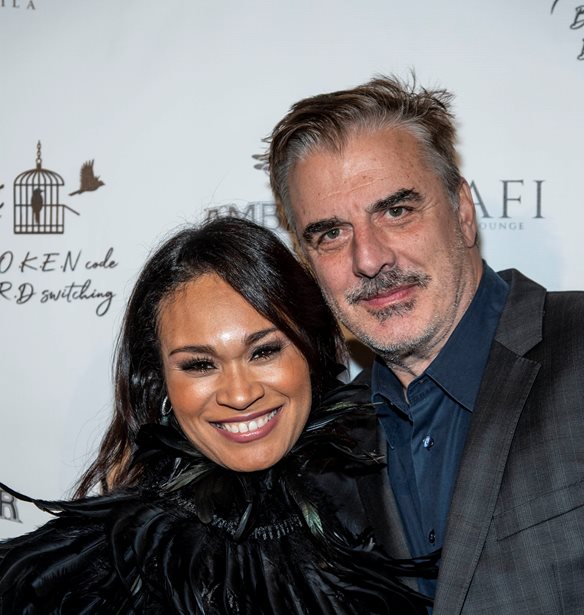 Chris Noth | &#x39F; &#x3B3;&#x3AC;&#x3BC;&#x3BF;&#x3C2; &#x3C4;&#x3BF;&#x3C5; &#x3BA;&#x3C1;&#x3AD;&#x3BC;&#x3B5;&#x3C4;&#x3B1;&#x3B9; &#x3B1;&#x3C0;&#x3CC; &#x3BC;&#x3AF;&#x3B1; &#x3BA;&#x3BB;&#x3C9;&#x3C3;&#x3C4;&#x3AE; &#x3BC;&#x3B5;&#x3C4;&#x3AC; &#x3C4;&#x3B9;&#x3C2; &#x3BA;&#x3B1;&#x3C4;&#x3B1;&#x3B3;&#x3B3;&#x3B5;&#x3BB;&#x3AF;&#x3B5;&#x3C2; &#x3B5;&#x3BD;&#x3B1;&#x3BD;&#x3C4;&#x3AF;&#x3BF;&#x3BD; &#x3C4;&#x3BF;&#x3C5; &#x3B3;&#x3B9;&#x3B1; &#x3B2;&#x3B9;&#x3B1;&#x3C3;&#x3BC;&#x3CC;