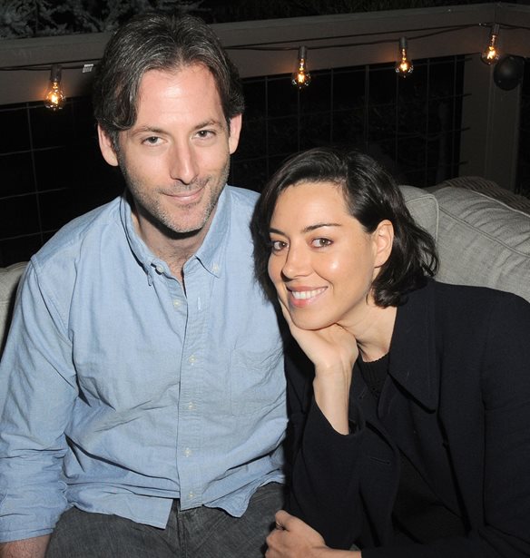 Jeff Baena | &#x3A4;&#x3BF; &#x3BC;&#x3AE;&#x3BD;&#x3C5;&#x3BC;&#x3B1; &#x3C3;&#x3C4;&#x3B7;&#x3BD; Aubrey Plaza &#x3C4;&#x3C1;&#x3B5;&#x3B9;&#x3C2; &#x3CE;&#x3C1;&#x3B5;&#x3C2; &#x3C0;&#x3C1;&#x3B9;&#x3BD; &#x3B1;&#x3C0;&#x3CC; &#x3C4;&#x3BF;&#x3BD; &#x3B8;&#x3AC;&#x3BD;&#x3B1;&#x3C4;&#x3CC; &#x3C4;&#x3BF;&#x3C5; &#x3BA;&#x3B1;&#x3B9; &#x3B7; &#x3B1;&#x3C0;&#x3BF;&#x3BA;&#x3AC;&#x3BB;&#x3C5;&#x3C8;&#x3B7; &#x3C0;&#x3BF;&#x3C5; &#x3B1;&#x3BD;&#x3B1;&#x3C4;&#x3C1;&#x3AD;&#x3C0;&#x3B5;&#x3B9; &#x3CC;&#x3C3;&#x3B1; &#x3B3;&#x3BD;&#x3C9;&#x3C1;&#x3AF;&#x3B6;&#x3B1;&#x3BC;&#x3B5;