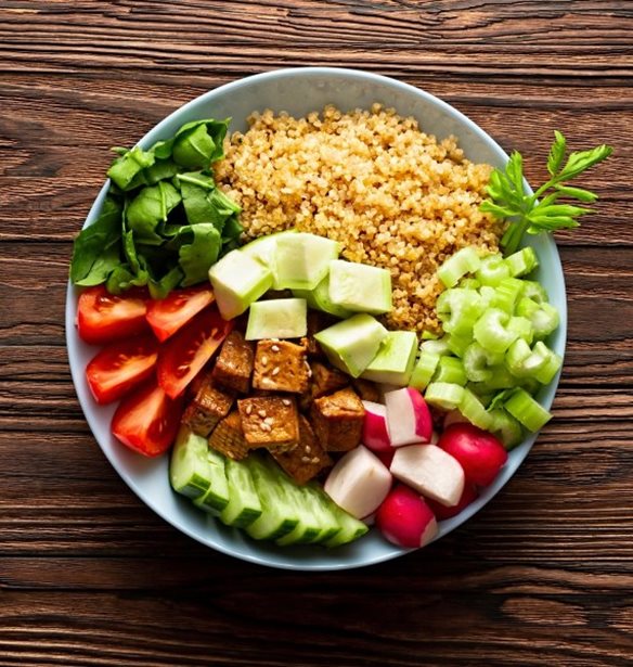 Ισορροπημένη διατροφή χωρίς κρέας: Tι είναι το meatless day, τα υπέρ και τα κατά αυτής της τάσης