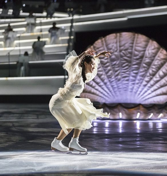 Intimissimi On Ice | &#x397; &#x395;&#x3BB;&#x3BB;&#x3B7;&#x3BD;&#x3B9;&#x3BA;&#x3AE; &#x39C;&#x3C5;&#x3B8;&#x3BF;&#x3BB;&#x3BF;&#x3B3;&#x3AF;&#x3B1; &#x3B1;&#x3BD;&#x3B1;&#x3B2;&#x3B9;&#x3CE;&#x3BD;&#x3B5;&#x3B9; &#x3BC;&#x3AD;&#x3C3;&#x3B1; &#x3B1;&#x3C0;&#x3CC; &#x3AD;&#x3BD;&#x3B1; &#x3C5;&#x3C0;&#x3B5;&#x3C1;&#x3B8;&#x3AD;&#x3B1;&#x3BC;&#x3B1; &#x3C3;&#x3C4;&#x3BF;&#x3BD; &#x3C0;&#x3AC;&#x3B3;&#x3BF;!