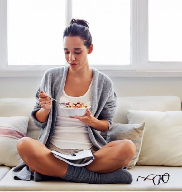 Πώς να μειώσω την πείνα μου όταν κάνω δίαιτα;