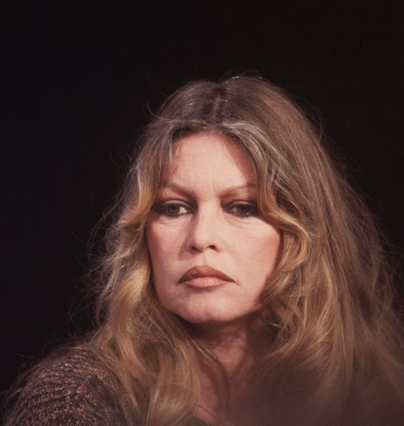 Brigitte Bardot | Η άγνωστη υπόσχεση που είχε δώσει στον γιο της, τον οποίο δεν ήθελε να αποκτήσει ποτέ