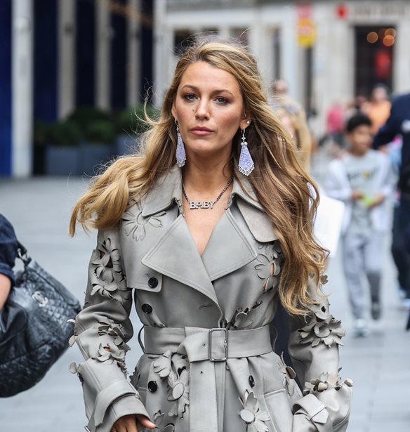 &quot;&#x397; &#x3C3;&#x3C5;&#x3BD;&#x3AD;&#x3BD;&#x3C4;&#x3B5;&#x3C5;&#x3BE;&#x3B7; &#x3BC;&#x3B5; &#x3C4;&#x3B7;&#x3BD; Blake Lively &#x3BC;&#x3B5; &#x3AD;&#x3BA;&#x3B1;&#x3BD;&#x3B5; &#x3BD;&#x3B1; &#x3B8;&#x3AD;&#x3BB;&#x3C9; &#x3BD;&#x3B1; &#x3C0;&#x3B1;&#x3C1;&#x3B1;&#x3B9;&#x3C4;&#x3B7;&#x3B8;&#x3CE;&quot;