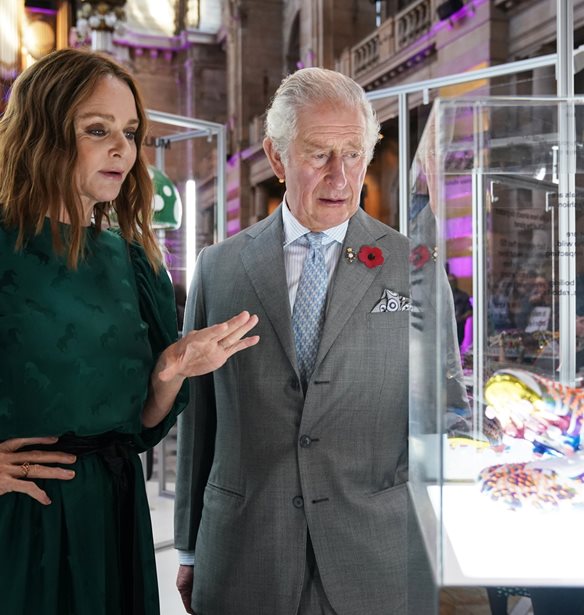 Stella McCartney | &#x3A0;&#x3B1;&#x3C1;&#x3B1;&#x3B2;&#x3AF;&#x3B1;&#x3C3;&#x3B5; &#x3C4;&#x3BF; &#x3C0;&#x3C1;&#x3C9;&#x3C4;&#x3CC;&#x3BA;&#x3BF;&#x3BB;&#x3BB;&#x3BF; &#x3C4;&#x3BF;&#x3C5; &#x3A0;&#x3B1;&#x3BB;&#x3B1;&#x3C4;&#x3B9;&#x3BF;&#x3CD; &#x3BA;&#x3B1;&#x3B9; &#x3C6;&#x3AF;&#x3BB;&#x3B7;&#x3C3;&#x3B5; &#x3C3;&#x3C4;&#x3BF; &#x3BC;&#x3AC;&#x3B3;&#x3BF;&#x3C5;&#x3BB;&#x3BF; &#x3C4;&#x3BF;&#x3BD; &#x3B2;&#x3B1;&#x3C3;&#x3B9;&#x3BB;&#x3B9;&#x3AC; &#x39A;&#x3AC;&#x3C1;&#x3BF;&#x3BB;&#x3BF;