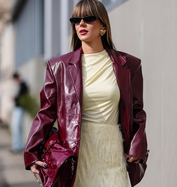 T&#x3BF; blazer &#x3B1;&#x3C0;&#x3CC; &#x3C4;&#x3B7;&#x3BD; Zara &#x3C0;&#x3BF;&#x3C5; &#x3B5;&#x3AF;&#x3BD;&#x3B1;&#x3B9; &#x3B9;&#x3B4;&#x3B1;&#x3BD;&#x3B9;&#x3BA;&#x3CC; &#x3B3;&#x3B9;&#x3B1; &#x3C4;&#x3B9;&#x3C2; day to night &#x3B5;&#x3BC;&#x3C6;&#x3B1;&#x3BD;&#x3AF;&#x3C3;&#x3B5;&#x3B9;&#x3C2; &#x3C3;&#x3BF;&#x3C5; &#x3C4;&#x3BF; &#x3C6;&#x3B8;&#x3B9;&#x3BD;&#x3CC;&#x3C0;&#x3C9;&#x3C1;&#x3BF;