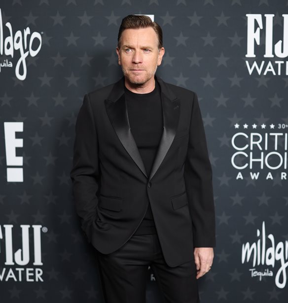 Ewan McGregor | &#x397; &#x3C3;&#x3C0;&#x3AC;&#x3BD;&#x3B9;&#x3B1; &#x3B5;&#x3BC;&#x3C6;&#x3AC;&#x3BD;&#x3B9;&#x3C3;&#x3B7; &#x3BC;&#x3B5; &#x3C4;&#x3B7;&#x3BD; 23&#x3C7;&#x3C1;&#x3BF;&#x3BD;&#x3B7; &#x3C5;&#x3B9;&#x3BF;&#x3B8;&#x3B5;&#x3C4;&#x3B7;&#x3BC;&#x3AD;&#x3BD;&#x3B7; &#x3BA;&#x3CC;&#x3C1;&#x3B7; &#x3C4;&#x3BF;&#x3C5; &#x3C3;&#x3C4;&#x3B1; Critics&#x27; Choice Awards 2025