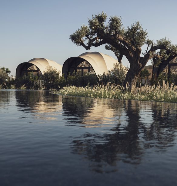 91 Athens Riviera | &#x3A4;&#x3BF; &#x3C0;&#x3C1;&#x3CE;&#x3C4;&#x3BF; &#x3C5;&#x3B2;&#x3C1;&#x3B9;&#x3B4;&#x3B9;&#x3BA;&#x3CC; Private Members Club &amp; Glamping &#x3C3;&#x3C4;&#x3B7;&#x3BD; &#x395;&#x3BB;&#x3BB;&#x3AC;&#x3B4;&#x3B1;