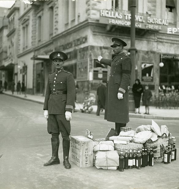 &quot;&#x391;&#x3B8;&#x3AE;&#x3BD;&#x3B1; &#x3C4;&#x3C9;&#x3BD; &#x3A7;&#x3C1;&#x3B9;&#x3C3;&#x3C4;&#x3BF;&#x3C5;&#x3B3;&#x3AD;&#x3BD;&#x3BD;&#x3C9;&#x3BD;&quot; | &#x388;&#x3BA;&#x3B8;&#x3B5;&#x3C3;&#x3B7; &#x3C6;&#x3C9;&#x3C4;&#x3BF;&#x3B3;&#x3C1;&#x3B1;&#x3C6;&#x3AF;&#x3B1;&#x3C2; &#x3B3;&#x3B9;&#x3B1; &#x3C4;&#x3B1; &#x3A7;&#x3C1;&#x3B9;&#x3C3;&#x3C4;&#x3BF;&#x3CD;&#x3B3;&#x3B5;&#x3BD;&#x3BD;&#x3B1; &#x3C3;&#x3C4;&#x3B7;&#x3BD; &#x3B5;&#x3BF;&#x3C1;&#x3C4;&#x3B1;&#x3C3;&#x3C4;&#x3B9;&#x3BA;&#x3AE; &#x391;&#x3B8;&#x3AE;&#x3BD;&#x3B1; &#x3C4;&#x3BF;&#x3C5; 20&#x3BF;&#x3C5; &#x3BA;&#x3B1;&#x3B9; 21&#x3BF;&#x3C5; &#x3B1;&#x3B9;&#x3CE;&#x3BD;&#x3B1;