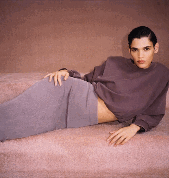 10 loungewear σύνολα Zara που είναι τέλεια για την καραντίνα