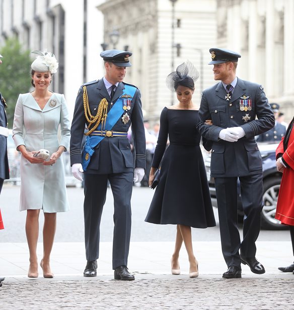 Meghan Markle &#x2013;  Harry | &#x391;&#x3C0;&#x3BF;&#x3BA;&#x3B1;&#x3BB;&#x3CD;&#x3C6;&#x3B8;&#x3B7;&#x3BA;&#x3B5; &#x3C0;&#x3BF;&#x3B9;&#x3BF;&#x3C2; &#x3B5;&#x3AF;&#x3C7;&#x3B5; &#x3BA;&#x3AC;&#x3BD;&#x3B5;&#x3B9; &#x3C4;&#x3BF; &#x3C1;&#x3B1;&#x3C4;&#x3C3;&#x3B9;&#x3C3;&#x3C4;&#x3B9;&#x3BA;&#x3CC; &#x3C3;&#x3C7;&#x3CC;&#x3BB;&#x3B9;&#x3BF; &#x3B3;&#x3B9;&#x3B1; &#x3C4;&#x3BF;&#x3BD; Archie