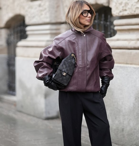 Ψάχνεις την τσάντα που θα κρατάς παντού; Αυτή τη μαύρη από τη Mango αξίζει να αγοράσεις στις εκπτώσεις