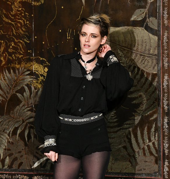 Όλες οι φορές που η Kristen Stewart εντυπωσίασε με το στυλ της
