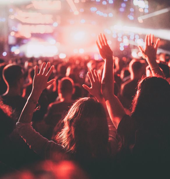 Dance with &#x392;&#x3AF;&#x3BA;&#x3BF;&#x3C2; Cola | &#x39C;&#x3B9;&#x3B1; &#x3BC;&#x3BF;&#x3C5;&#x3C3;&#x3B9;&#x3BA;&#x3AE; &#x3B5;&#x3BC;&#x3C0;&#x3B5;&#x3B9;&#x3C1;&#x3AF;&#x3B1; &#x3B4;&#x3C1;&#x3BF;&#x3C3;&#x3B9;&#x3AC;&#x3C2; &#x3C3;&#x3C4;&#x3B7;&#x3BD; &#x39A;&#x3C1;&#x3AE;&#x3C4;&#x3B7;