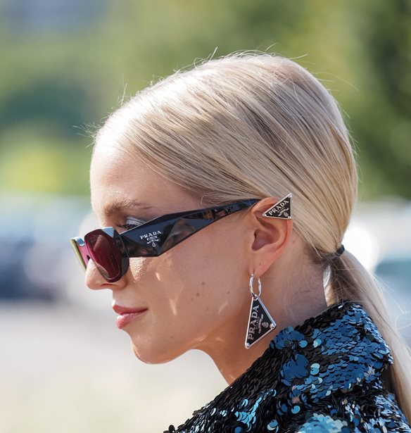 &#x3A4;&#x3B1; stylish hairstyles &#x3C4;&#x3C9;&#x3BD; &#x3B4;&#x3B9;&#x3B1;&#x3C3;&#x3B7;&#x3BC;&#x3CC;&#x3C4;&#x3B5;&#x3C1;&#x3C9;&#x3BD; fashionistas &#x3C3;&#x3C4;&#x3B7;&#x3BD; &#x395;&#x3B2;&#x3B4;&#x3BF;&#x3BC;&#x3AC;&#x3B4;&#x3B1; &#x39C;&#x3CC;&#x3B4;&#x3B1;&#x3C2; &#x3C4;&#x3BF;&#x3C5; &#x3A0;&#x3B1;&#x3C1;&#x3B9;&#x3C3;&#x3B9;&#x3BF;&#x3CD;