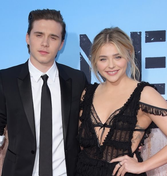 Brooklyn Beckham- Chlo&#xEB; Moretz: A&#x3C1;&#x3C1;&#x3B1;&#x3B2;&#x3C9;&#x3BD;&#x3B9;&#x3AC;&#x3C3;&#x3C4;&#x3B7;&#x3BA;&#x3B1;&#x3BD;;