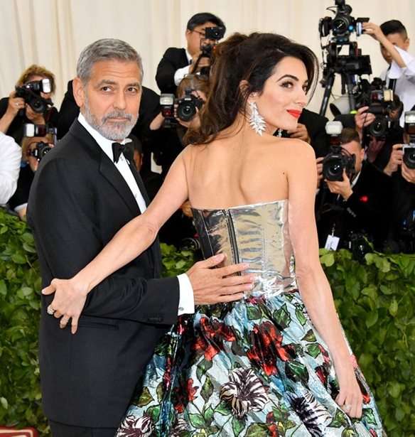 &#x39F;&#x3B9; &#x3C0;&#x3B9;&#x3BF; &#x3BA;&#x3B1;&#x3BB;&#x3BF;&#x3BD;&#x3C4;&#x3C5;&#x3BC;&#x3AD;&#x3BD;&#x3BF;&#x3B9; &#x3AC;&#x3BD;&#x3C4;&#x3C1;&#x3B5;&#x3C2; &#x3C3;&#x3C4;&#x3BF; Met Gala 2018