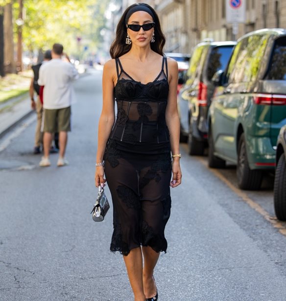 &#x391;&#x3C5;&#x3C4;&#x3CC; &#x3C4;&#x3BF; &#x3B1;&#x3AD;&#x3C1;&#x3B9;&#x3BD;&#x3BF; &#x3C6;&#x3CC;&#x3C1;&#x3B5;&#x3BC;&#x3B1; &#x3B1;&#x3C0;&#x3CC; &#x3C4;&#x3B7; Zara &#x3AD;&#x3C7;&#x3B5;&#x3B9; &#x3C4;&#x3B9;&#x3C1;&#x3AC;&#x3BD;&#x3C4;&#x3B5;&#x3C2; &#x3C3;&#x3B1;&#x3BD; &#x3BA;&#x3CC;&#x3C3;&#x3BC;&#x3B7;&#x3BC;&#x3B1; &#x3BA;&#x3B1;&#x3B9; &#x3C4;&#x3B1;&#x3B9;&#x3C1;&#x3B9;&#x3AC;&#x3B6;&#x3B5;&#x3B9; &#x3C3;&#x3B5; &#x3CC;&#x3BB;&#x3B5;&#x3C2; &#x3C4;&#x3B9;&#x3C2; &#x3C3;&#x3B9;&#x3BB;&#x3BF;&#x3C5;&#x3AD;&#x3C4;&#x3B5;&#x3C2;