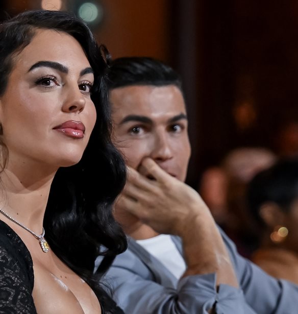 &#x393;&#x3B9;&#x3B1;&#x3C4;&#x3AF; &#x3C4;&#x3BF; &#x3C0;&#x3C1;&#x3BF;&#x3B3;&#x3B1;&#x3BC;&#x3B9;&#x3B1;&#x3AF;&#x3BF; &#x3C3;&#x3C5;&#x3BC;&#x3B2;&#x3CC;&#x3BB;&#x3B1;&#x3B9;&#x3BF; &#x3C4;&#x3B7;&#x3C2; Georgina Rodriguez &#x3BA;&#x3B1;&#x3B9; &#x3C4;&#x3BF;&#x3C5; Cristiano Ronaldo &#x3B5;&#x3AF;&#x3BD;&#x3B1;&#x3B9; &#x3C0;&#x3BF;&#x3BB;&#x3CD; &#x3C0;&#x3B9;&#x3BF; &#x3B1;&#x3BA;&#x3C1;&#x3B9;&#x3B2;&#x3CC; &#x3B1;&#x3C0;&#x3CC; &#x3C4;&#x3BF; &#x3B4;&#x3B1;&#x3C7;&#x3C4;&#x3C5;&#x3BB;&#x3AF;&#x3B4;&#x3B9; &#x3B1;&#x3C1;&#x3C1;&#x3B1;&#x3B2;&#x3CE;&#x3BD;&#x3C9;&#x3BD; &#x3C4;&#x3BF;&#x3C5;&#x3C2;