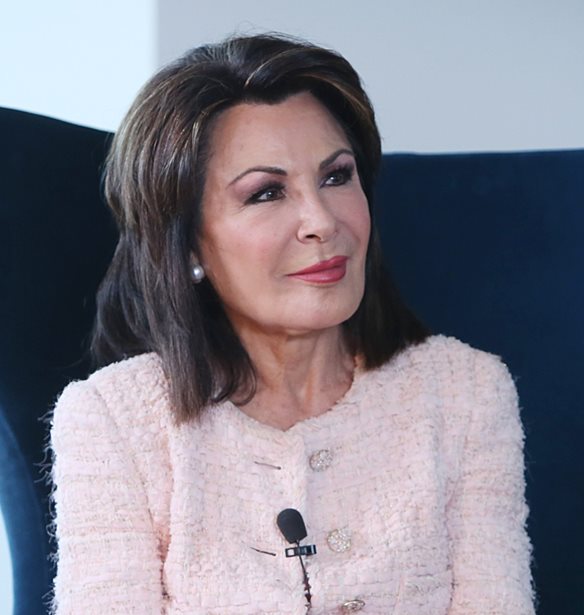 &#x393;&#x3B9;&#x3AC;&#x3BD;&#x3BD;&#x3B1; &#x391;&#x3B3;&#x3B3;&#x3B5;&#x3BB;&#x3BF;&#x3C0;&#x3BF;&#x3CD;&#x3BB;&#x3BF;&#x3C5; | &#x38C;&#x3BB;&#x3B5;&#x3C2; &#x3BF;&#x3B9; &#x3B5;&#x3BC;&#x3C6;&#x3B1;&#x3BD;&#x3AF;&#x3C3;&#x3B5;&#x3B9;&#x3C2; &#x3C4;&#x3B7;&#x3C2; &#x3BC;&#x3B5; &#x3C3;&#x3CD;&#x3BD;&#x3BF;&#x3BB;&#x3B1; &#x3B5;&#x3BC;&#x3C0;&#x3BD;&#x3B5;&#x3C5;&#x3C3;&#x3BC;&#x3AD;&#x3BD;&#x3B1; &#x3B1;&#x3C0;&#x3CC; &#x3C0;&#x3B1;&#x3C1;&#x3B1;&#x3B4;&#x3BF;&#x3C3;&#x3B9;&#x3B1;&#x3BA;&#x3AD;&#x3C2; &#x3C6;&#x3BF;&#x3C1;&#x3B5;&#x3C3;&#x3B9;&#x3AD;&#x3C2;