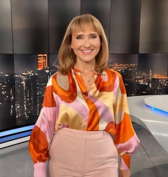 &#x39C;&#x3AC;&#x3C1;&#x3B1; &#x396;&#x3B1;&#x3C7;&#x3B1;&#x3C1;&#x3AD;&#x3B1; | &#x3A4;&#x3BF; &#x3C7;&#x3B5;&#x3B9;&#x3BC;&#x3B5;&#x3C1;&#x3B9;&#x3BD;&#x3CC; &#x3C3;&#x3CD;&#x3BD;&#x3BF;&#x3BB;&#x3BF; &#x3BC;&#x3B5; &#x3C3;&#x3B1;&#x3C4;&#x3AD;&#x3BD; &#x3C6;&#x3BF;&#x3CD;&#x3C3;&#x3C4;&#x3B1; &#x3C3;&#x3C4;&#x3BF; &#x3C7;&#x3C1;&#x3CE;&#x3BC;&#x3B1; &#x3C4;&#x3B7;&#x3C2; &#x3C3;&#x3B5;&#x3B6;&#x3CC;&#x3BD;