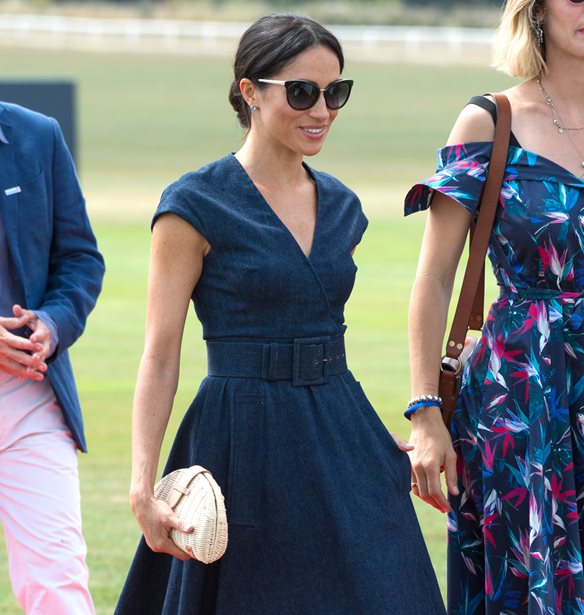 Meghan Markle: &#x3A0;&#x3CE;&#x3C2; &#x3B8;&#x3B1; &#x3C0;&#x3B5;&#x3C1;&#x3AC;&#x3C3;&#x3B5;&#x3B9; &#x3C4;&#x3B1; &#x3C0;&#x3C1;&#x3CE;&#x3C4;&#x3B1; &#x3C4;&#x3B7;&#x3C2; &#x3B3;&#x3B5;&#x3BD;&#x3AD;&#x3B8;&#x3BB;&#x3B9;&#x3B1; &#x3C9;&#x3C2; &#x3BC;&#x3AD;&#x3BB;&#x3BF;&#x3C2; &#x3C4;&#x3B7;&#x3C2; &#x3B2;&#x3B1;&#x3C3;&#x3B9;&#x3BB;&#x3B9;&#x3BA;&#x3AE;&#x3C2; &#x3BF;&#x3B9;&#x3BA;&#x3BF;&#x3B3;&#x3AD;&#x3BD;&#x3B5;&#x3B9;&#x3B1;&#x3C2;;