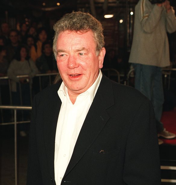 &#x3A0;&#x3AD;&#x3B8;&#x3B1;&#x3BD;&#x3B5; &#x3BF; &#x3B7;&#x3B8;&#x3BF;&#x3C0;&#x3BF;&#x3B9;&#x3CC;&#x3C2; Albert Finney