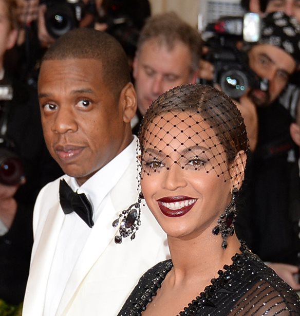 Beyonc&#xE9; | &#x3A3;&#x3C0;&#x3AC;&#x3BD;&#x3B9;&#x3B5;&#x3C2; &#x3C6;&#x3C9;&#x3C4;&#x3BF;&#x3B3;&#x3C1;&#x3B1;&#x3C6;&#x3AF;&#x3B5;&#x3C2; &#x3B1;&#x3C0;&#x3CC; &#x3C4;&#x3BF; &quot;hot date&quot; &#x3BC;&#x3B5; &#x3C4;&#x3BF;&#x3BD; &#x3C3;&#x3CD;&#x3B6;&#x3C5;&#x3B3;&#x3CC; &#x3C4;&#x3B7;&#x3C2;, Jay-Z