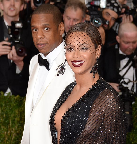 Beyonce - Jay-Z | &#x393;&#x3B9;&#x3CC;&#x3C1;&#x3C4;&#x3B1;&#x3C3;&#x3B1;&#x3BD; &#x3C4;&#x3B7;&#x3BD; 14&#x3B7; &#x3B5;&#x3C0;&#x3AD;&#x3C4;&#x3B5;&#x3B9;&#x3BF; &#x3C4;&#x3BF;&#x3C5; &#x3B3;&#x3AC;&#x3BC;&#x3BF;&#x3C5; &#x3C4;&#x3BF;&#x3C5;&#x3C2; &#x3BC;&#x3B5; &#x3AD;&#x3BD;&#x3B1; &#x3C3;&#x3C0;&#x3AC;&#x3BD;&#x3B9;&#x3BF; &#x3B2;&#x3AF;&#x3BD;&#x3C4;&#x3B5;&#x3BF; &#x3BC;&#x3B5; &#x3C0;&#x3C1;&#x3BF;&#x3C3;&#x3C9;&#x3C0;&#x3B9;&#x3BA;&#x3AD;&#x3C2; &#x3C3;&#x3C4;&#x3B9;&#x3B3;&#x3BC;&#x3AD;&#x3C2; &#x3C4;&#x3BF;&#x3C5;&#x3C2;