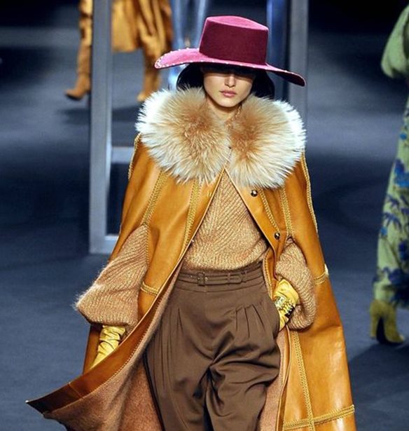 &#x39F; &#x3BF;&#x3AF;&#x3BA;&#x3BF;&#x3C2; &#x391;lberta Ferretti &#x3B1;&#x3C0;&#x3BF;&#x3BA;&#x3C4;&#x3AC; &#x3C4;&#x3B7; &#x3B4;&#x3B9;&#x3BA;&#x3AE; &#x3C4;&#x3BF;&#x3C5; &#x3C3;&#x3B5;&#x3B9;&#x3C1;&#x3AC; &#x3BC;&#x3B5; &#x3C0;&#x3B1;&#x3B9;&#x3B4;&#x3B9;&#x3BA;&#x3AC; &#x3C1;&#x3BF;&#x3CD;&#x3C7;&#x3B1;