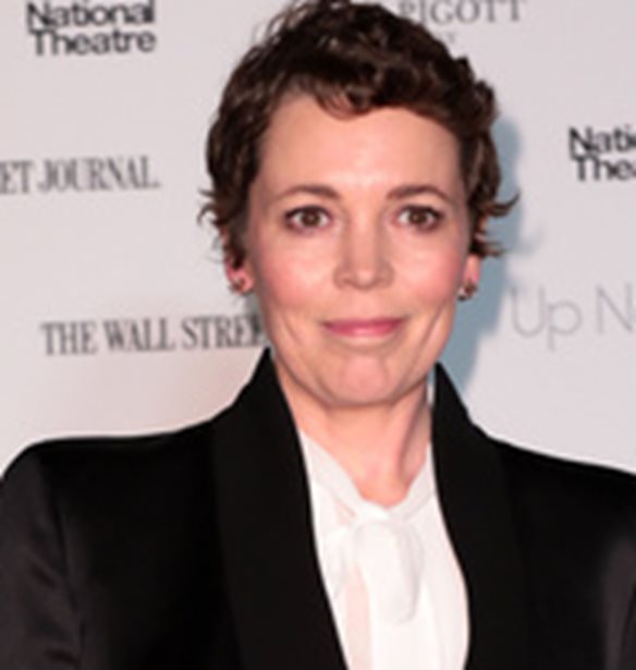 H Olivia Colman &#x3C3;&#x3C5;&#x3BC;&#x3BC;&#x3B5;&#x3C4;&#x3AD;&#x3C7;&#x3B5;&#x3B9; &#x3C3;&#x3B5; &#x3AC;&#x3BB;&#x3BC;&#x3C0;&#x3BF;&#x3C5;&#x3BC; &#x3BA;&#x3BB;&#x3B1;&#x3C3;&#x3B9;&#x3BA;&#x3AE;&#x3C2; &#x3BC;&#x3BF;&#x3C5;&#x3C3;&#x3B9;&#x3BA;&#x3AE;&#x3C2;