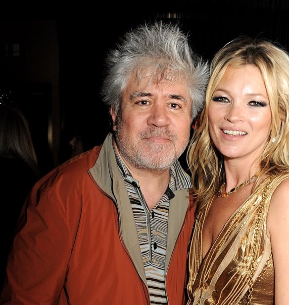 50 &#x3A7;&#x3C1;&#x3CC;&#x3BD;&#x3B9;&#x3B1; Zara | &#x391;&#x3C0;&#x3CC; &#x3C4;&#x3BF; T-shirt &#x3C4;&#x3BF;&#x3C5; Almod&#xF3;var &#x3BC;&#x3AD;&#x3C7;&#x3C1;&#x3B9; &#x3C4;&#x3B1; &#x3C4;&#x3B1;&#x3C3;&#x3AC;&#x3BA;&#x3B9;&#x3B1; &#x3C4;&#x3B7;&#x3C2; Kate Moss, &#x3B1;&#x3C5;&#x3C4;&#x3AC; &#x3B5;&#x3AF;&#x3BD;&#x3B1;&#x3B9; &#x3C4;&#x3B1; 10 items &#x3C0;&#x3BF;&#x3C5; &#x3BE;&#x3B5;&#x3C7;&#x3C9;&#x3C1;&#x3AF;&#x3C3;&#x3B1;&#x3BC;&#x3B5;