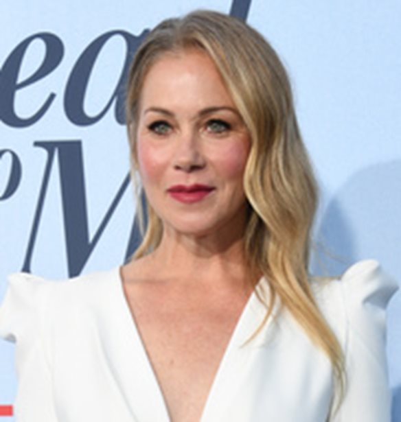 &quot;&#x388;&#x3C0;&#x3C1;&#x3B5;&#x3C0;&#x3B5; &#x3BD;&#x3B1; &#x3B5;&#x3C0;&#x3B5;&#x3BE;&#x3B5;&#x3C1;&#x3B3;&#x3B1;&#x3C3;&#x3C4;&#x3CE; &#x3C4;&#x3B7;&#x3BD; &#x3B1;&#x3C0;&#x3CE;&#x3BB;&#x3B5;&#x3B9;&#x3B1; &#x3C4;&#x3B7;&#x3C2; &#x3B6;&#x3C9;&#x3AE;&#x3C2; &#x3BC;&#x3BF;&#x3C5;&quot; | &#x397; &#x3BD;&#x3AD;&#x3B1; &#x3B6;&#x3C9;&#x3AE; &#x3C4;&#x3B7;&#x3C2; Christina Applegate &#x3BC;&#x3B5; &#x3C4;&#x3B7; &#x3C3;&#x3BA;&#x3BB;&#x3AE;&#x3C1;&#x3C5;&#x3BD;&#x3C3;&#x3B7; &#x3BA;&#x3B1;&#x3C4;&#x3AC; &#x3C0;&#x3BB;&#x3AC;&#x3BA;&#x3B1;&#x3C2;