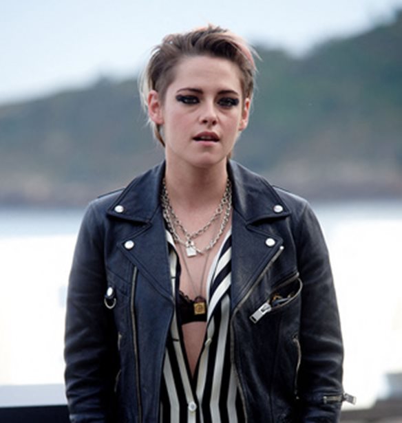 &#x397; Kristen Stewart &#x3BC;&#x3BF;&#x3B9;&#x3C1;&#x3AC;&#x3B6;&#x3B5;&#x3C4;&#x3B1;&#x3B9; &#x3C4;&#x3BF;&#x3BD; &#x3B5;&#x3BD;&#x3B8;&#x3BF;&#x3C5;&#x3C3;&#x3B9;&#x3B1;&#x3C3;&#x3BC;&#x3CC; &#x3C4;&#x3B7;&#x3C2; &#x3C0;&#x3BF;&#x3C5; &#x3B8;&#x3B1; &#x3C5;&#x3C0;&#x3BF;&#x3B4;&#x3C5;&#x3B8;&#x3B5;&#x3AF; &#x3C4;&#x3B7;&#x3BD; &#x3C0;&#x3C1;&#x3B9;&#x3B3;&#x3BA;&#x3AF;&#x3C0;&#x3B9;&#x3C3;&#x3C3;&#x3B1; Diana