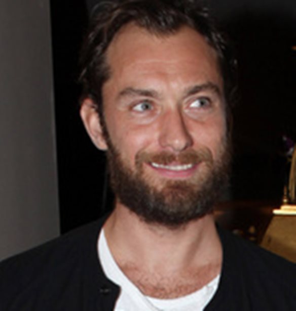 Jude Law | &#x391;&#x3C0;&#x3AD;&#x3BA;&#x3C4;&#x3B7;&#x3C3;&#x3B5; &#x3C4;&#x3BF; 6&#x3BF; &#x3C0;&#x3B1;&#x3B9;&#x3B4;&#x3AF; &#x3C4;&#x3BF;&#x3C5;