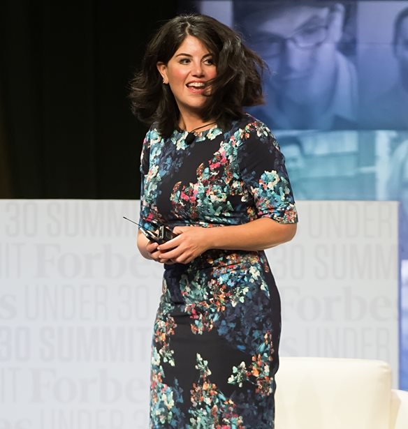 Monica Lewinsky: &#x391;&#x3C0;&#x3BF;&#x3C7;&#x3CE;&#x3C1;&#x3B7;&#x3C3;&#x3B5; &#x3B1;&#x3C0;&#x3CC; &#x3C3;&#x3C5;&#x3BD;&#x3AD;&#x3BD;&#x3C4;&#x3B5;&#x3C5;&#x3BE;&#x3B7; &#x3BC;&#x3CC;&#x3BB;&#x3B9;&#x3C2; &#x3C4;&#x3B7;&#x3BD; &#x3C1;&#x3CE;&#x3C4;&#x3B7;&#x3C3;&#x3B1;&#x3BD; &#x3B3;&#x3B9;&#x3B1; &#x3C4;&#x3BF;&#x3BD; Bill Clinton