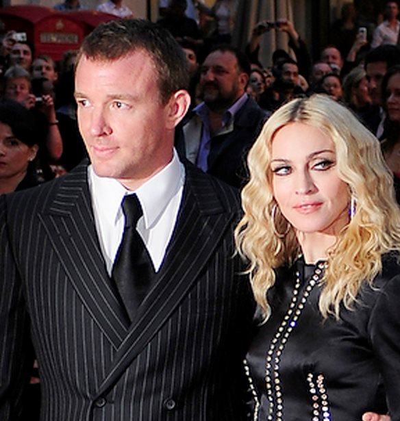 12 &#x3B4;&#x3B9;&#x3AC;&#x3C3;&#x3B7;&#x3BC;&#x3B5;&#x3C2; &#x3B3;&#x3C5;&#x3BD;&#x3B1;&#x3AF;&#x3BA;&#x3B5;&#x3C2; &#x3C0;&#x3BF;&#x3C5; &#x3C0;&#x3BB;&#x3AE;&#x3C1;&#x3C9;&#x3C3;&#x3B1;&#x3BD; &#x3B4;&#x3B9;&#x3B1;&#x3C4;&#x3C1;&#x3BF;&#x3C6;&#x3AE; &#x3C3;&#x3C4;&#x3BF;&#x3C5;&#x3C2; &#x3C0;&#x3C1;&#x3CE;&#x3B7;&#x3BD; &#x3C3;&#x3C5;&#x3B6;&#x3CD;&#x3B3;&#x3BF;&#x3C5;&#x3C2; &#x3C4;&#x3BF;&#x3C5;&#x3C2;