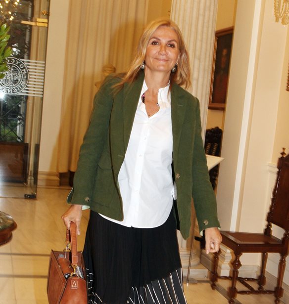 &#x39C;&#x3B1;&#x3C1;&#x3AD;&#x3B2;&#x3B1; &#x39C;&#x3B7;&#x3C4;&#x3C3;&#x3BF;&#x3C4;&#x3AC;&#x3BA;&#x3B7; | &#x3A4;&#x3BF; &#x3B2;&#x3C1;&#x3B1;&#x3B4;&#x3B9;&#x3BD;&#x3CC; look &#x3C4;&#x3B7;&#x3C2; &#x3BC;&#x3B5; maxi &#x3BC;&#x3B1;&#x3CD;&#x3C1;&#x3BF; &#x3C6;&#x3CC;&#x3C1;&#x3B5;&#x3BC;&#x3B1;