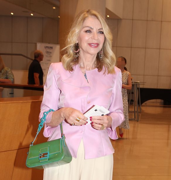 &#x397; &#x388;&#x3BB;&#x3BB;&#x3B7; &#x3A3;&#x3C4;&#x3AC;&#x3B7; &#x3BC;&#x3B5; total &#x3BC;&#x3B1;&#x3CD;&#x3C1;&#x3BF; &#x3C3;&#x3CD;&#x3BD;&#x3BF;&#x3BB;&#x3BF; &#x3BA;&#x3B1;&#x3B9; statement &#x3BA;&#x3BF;&#x3C3;&#x3BC;&#x3AE;&#x3BC;&#x3B1;&#x3C4;&#x3B1; &#x3C3;&#x3C4;&#x3B7;&#x3BD; &#x395;&#x3C0;&#x3AF;&#x3B4;&#x3B1;&#x3C5;&#x3C1;&#x3BF;