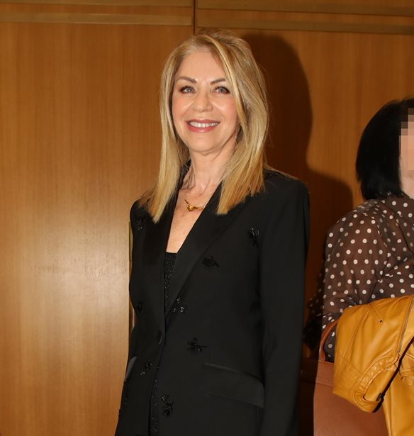 &#x397; &#x388;&#x3BB;&#x3BB;&#x3B7; &#x3A3;&#x3C4;&#x3AC;&#x3B7; &#x3BC;&#x3B5; &#x3C4;&#x3BF; &#x3BA;&#x3BF;&#x3C3;&#x3C4;&#x3BF;&#x3CD;&#x3BC;&#x3B9; &#x3C0;&#x3BF;&#x3C5; &#x3B4;&#x3B5;&#x3BD; &#x3C6;&#x3B5;&#x3CD;&#x3B3;&#x3B5;&#x3B9; &#x3C0;&#x3BF;&#x3C4;&#x3AD; &#x3B1;&#x3C0;&#x3CC; &#x3C4;&#x3B7;&#x3BD; &#x3B5;&#x3C0;&#x3B9;&#x3BA;&#x3B1;&#x3B9;&#x3C1;&#x3CC;&#x3C4;&#x3B7;&#x3C4;&#x3B1; &#x3C4;&#x3B7;&#x3C2; &#x3BC;&#x3CC;&#x3B4;&#x3B1;&#x3C2;